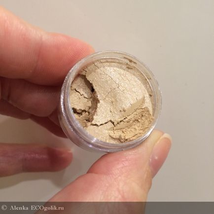 Mineral Eyeshadow caramel satin biobyuti - opinie ekoblogera Alenka