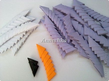 Origami module triunghiulare ale schemei de hârtie pentru începători și tutoriale video