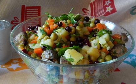 Salata cu rețete de cartofi și ciuperci pentru salate gustoase cu cartofi, ciuperci și alte ingrediente
