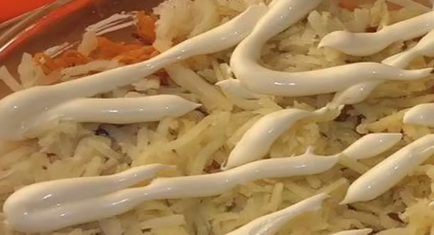 Salatele cu top piept de pui 9 rețete mai populare (ingrediente pentru a pregăti) Salate cu top piept de pui 9 dintre cele mai cunoscute rețete