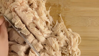 Salate cu partea de sus piept de pui 9 dintre cele mai cunoscute rețete (salate) Salate cu top piept de pui 9 dintre cele mai cunoscute rețete