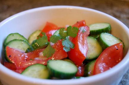 Salate cu rețete de castravete