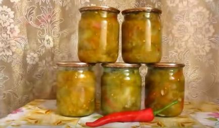 tomate salata verde în timpul iernii