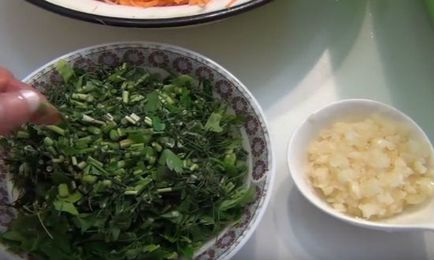 tomate salata verde în timpul iernii