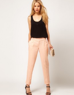 Din ceea ce sa poarte pantaloni lenjerie de sex feminin, foto (pantaloni) Din ceea ce sa poarte pantaloni lenjerie pentru femei, fotografii