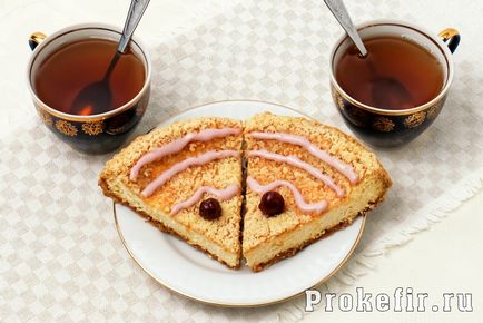 fondantă de ciocolată (lichid de umplere în interior) fondantă de ciocolată