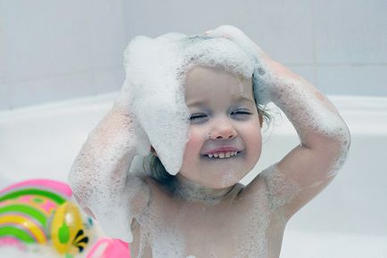 De câte ori pe săptămână trebuie să se spele pentru adulti, copii si femeile insarcinate