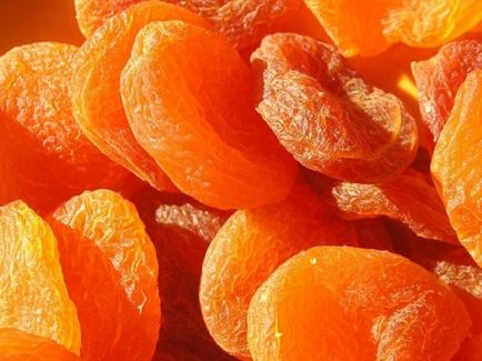 Caise uscate și caise uscate - cum să-și găti propriile mâini (stand de fructe spălate) Caise uscate și caise uscate - cum să-și găti propriile mâini
