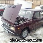 Cu mâinile sale, electrician auto