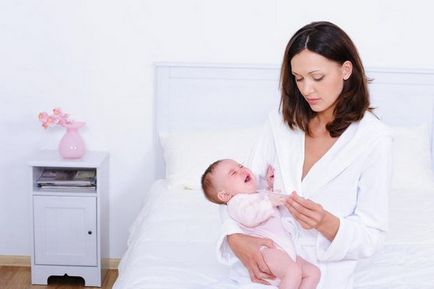 Temperatura la sugari, la un an copil vechi și un nou-născut - ce să facă