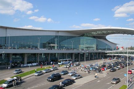 d Direcții de conducere Sheremetyevo Terminal cu mașina, parcare autobuz