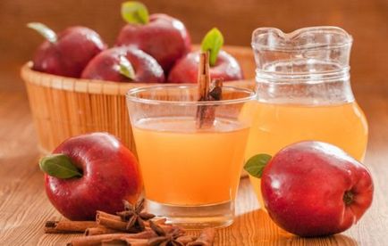 Citiți rețeta de suc de mere pentru iarna, secretele ingredientelor de alegere și