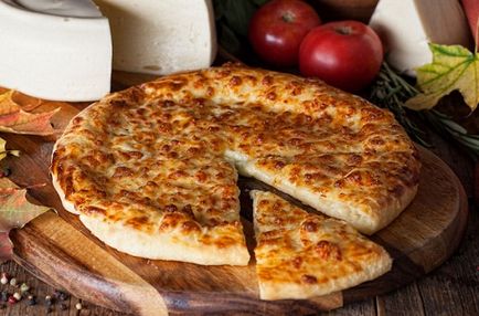 Khachapuri cu brânză - 10 rețete simple și delicioase