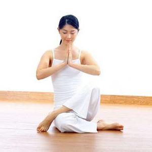 Hatha Yoga - este