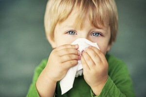muci verde într-un copil - medicamente medicamente de tratament, lavaj nazal si cei mai buni oameni (picături vasoconstrictoare pentru copii) muci verde într-un copil - medicamente medicamente de tratament, lavaj nazal si oameni mai buni