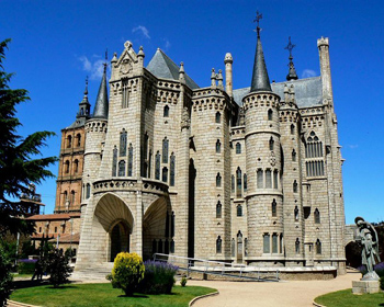 Biografia lui Antonio Gaudi