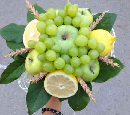 Buchete din fructe, cu propriile lor mâini