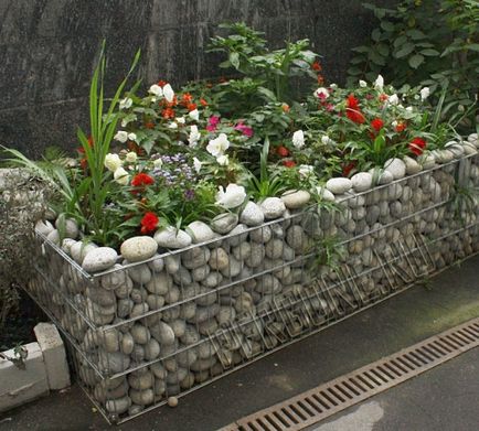 paturi de flori decorative, cu propriile lor mâini, portal de construcție