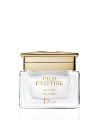 Parfumuri, machiaj, cosmetice și de îngrijire a pielii de către Christian Dior