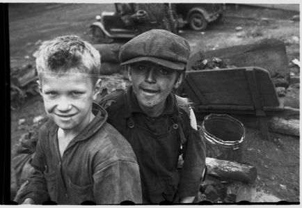 Cum să-i spuneți copiilor despre copiii de război din Marele Război pentru Apărarea Patriei