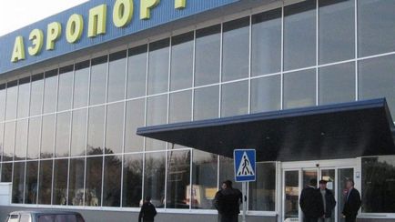 Cum se obține de la Simferopol aeroport la prețuri Yalta, timp de călătorie, program