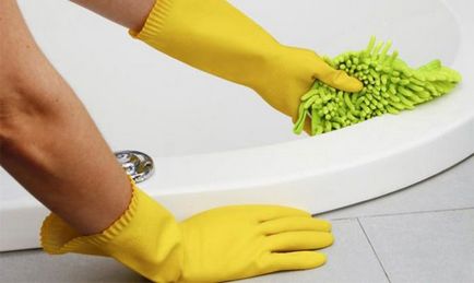 Cum și ce să albeasca cadă de baie acrilice la domiciliu