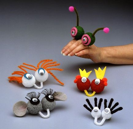 Cum și de ce să facă jucării deget cu propriile lor mâini