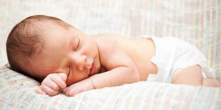 Cum să se ocupe de nou-născut buric cum să aibă grijă în mod corespunzător pentru rana ombilical copil