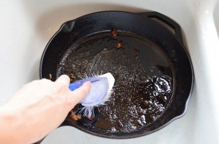 Cum se curata cratita de ani de colmatare - cele mai bune metode (pe termen lung pan funingine) Cum se curata cratita de ani de colmatare - cele mai bune metode