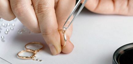 Cum pentru a curăța pietre de bijuterii de aur 3 tipuri de pietre și cum să aibă grijă de ei