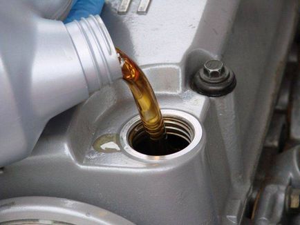Cum se schimbă uleiul în instrucțiunea motorului