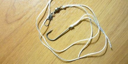 Cum de a lega un cârlig la ureche sau la omoplatul la linia