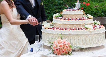 Cum să taie blog tort de nunta Pirozhenko