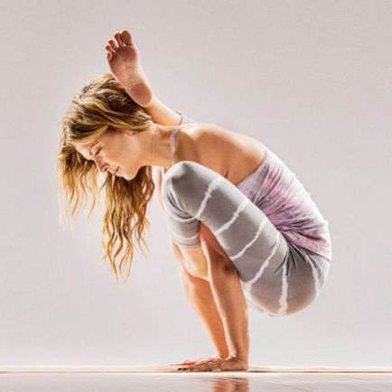Cum de a practica yoga pentru progresul primele lecții