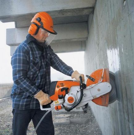 Cum de a sparge un zid de beton - cele mai eficiente metode de demontare