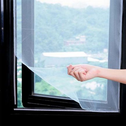 Cum se instalează plasa de țânțari pe fereastra de plastic