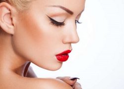 Cum pentru a mări vizual buzele și ce produse cosmetice are nevoie