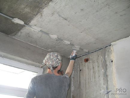 Cum pentru a sigila îmbinarea dintre plăcile de pe chituri de etanșare de tavan și ciment, propotolki