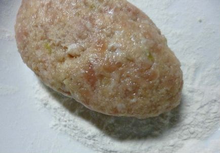 Cotlete din carne tocată, 10 pas cu pas rețete cu fotografii (Sare piper dupa gust) Cotlete din carne tocată, 10 pas cu pas rețete cu fotografii