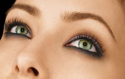 Paint ochi verzi și maro impresionant și frumos