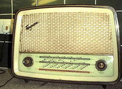 Cine a inventat radioul