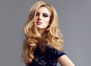 Tehnici de fotografie hair styling păr lung, stiluri de păr (coafuri cu bucle pe păr lung) Tehnici de styling păr lung fotografie de păr, stiluri de păr