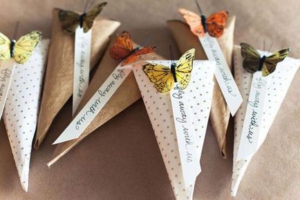 kulechki de hârtie minunat pentru petale de flori și confetti (cute) kulechki de hârtie minunat pentru petale de flori și confeti