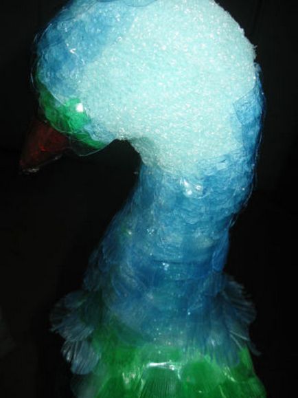 Peacock din p class plastic (păsări din sticle de plastic) Peacock de p class plastic