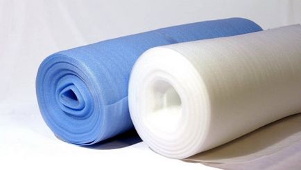 Substratul sub pereții izolați fonic tapet, penolon comentarii, izolare EcoHeat, maeștrii (izolat fonic) Substratul sub pereți izolați fonic tapet, penolon comentarii, izolație EcoHeat, maeștrii