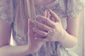 Despre mâinile și degetele în limba engleză - blog-MULTILINGUA