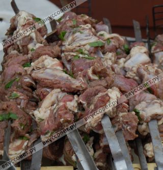 Frigarui de miel 8 cele mai bune retete (reteta miel kebab) Frigarui de miel 8 cele mai bune rețete