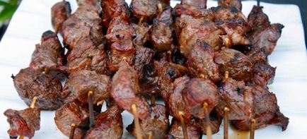 Frigarui de miel - rețete clasice marinata (kebab) Frigarui de miel - rețete clasice marinată