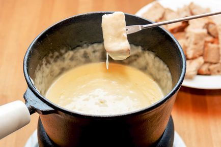 Brânză fondue secrete de gătit 7 - gătit reteta cu pas cu pas de fotografii de pe