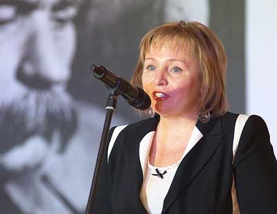 Smee Lyudmila Putina căsătorit și a schimbat numele ei - Noutăți